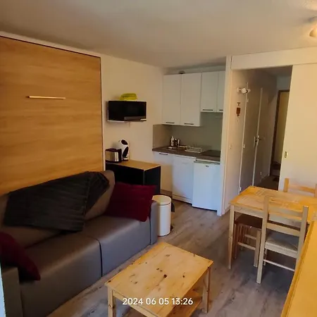 4 Pers Les2alpes 21m² Apartment